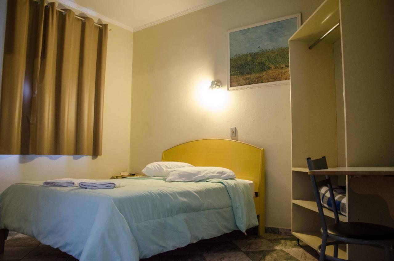 Hotel Pousada Do Leao Lencois Paulista Buitenkant foto
