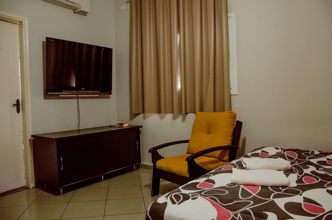 Hotel Pousada Do Leao Lencois Paulista Buitenkant foto